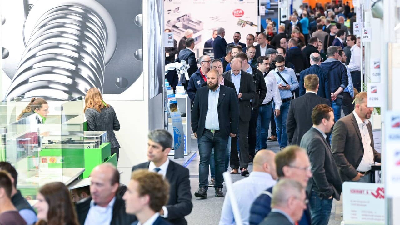 Motek Internationale Fachmesse für Produktions- und Montageautomatisierung csm Erfolgreiche Motek 2019 mit Arena of Integration 27471e85bc uai