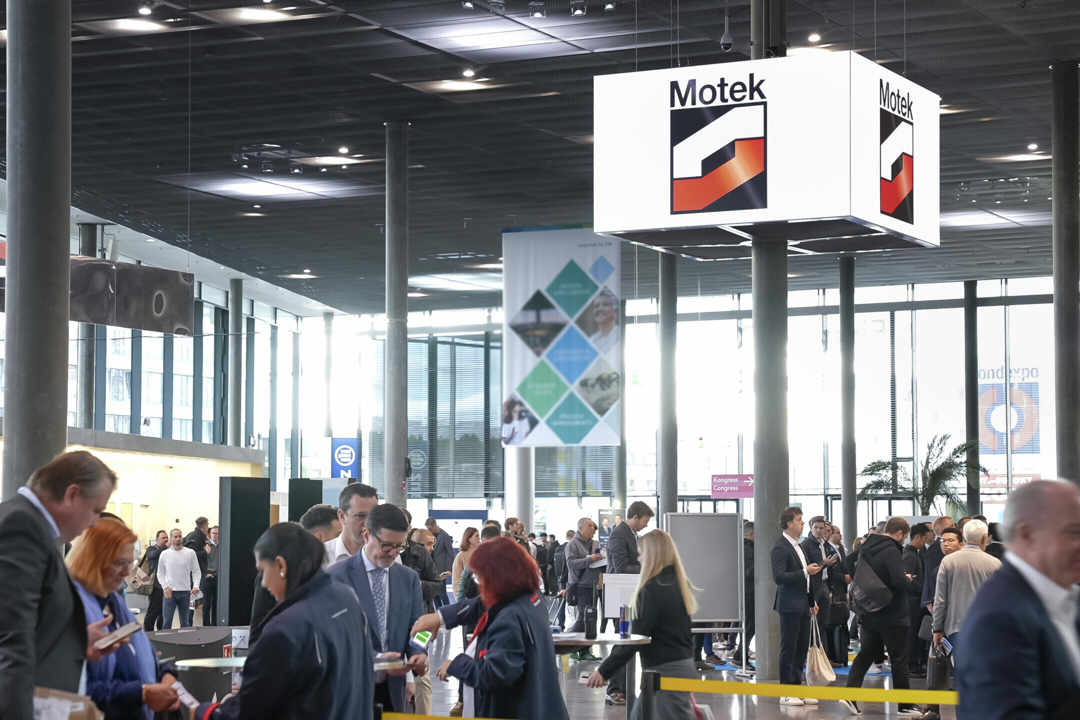 Motek Internationale Fachmesse für Produktions- und Montageautomatisierung Motek 2024 01 scaled uai