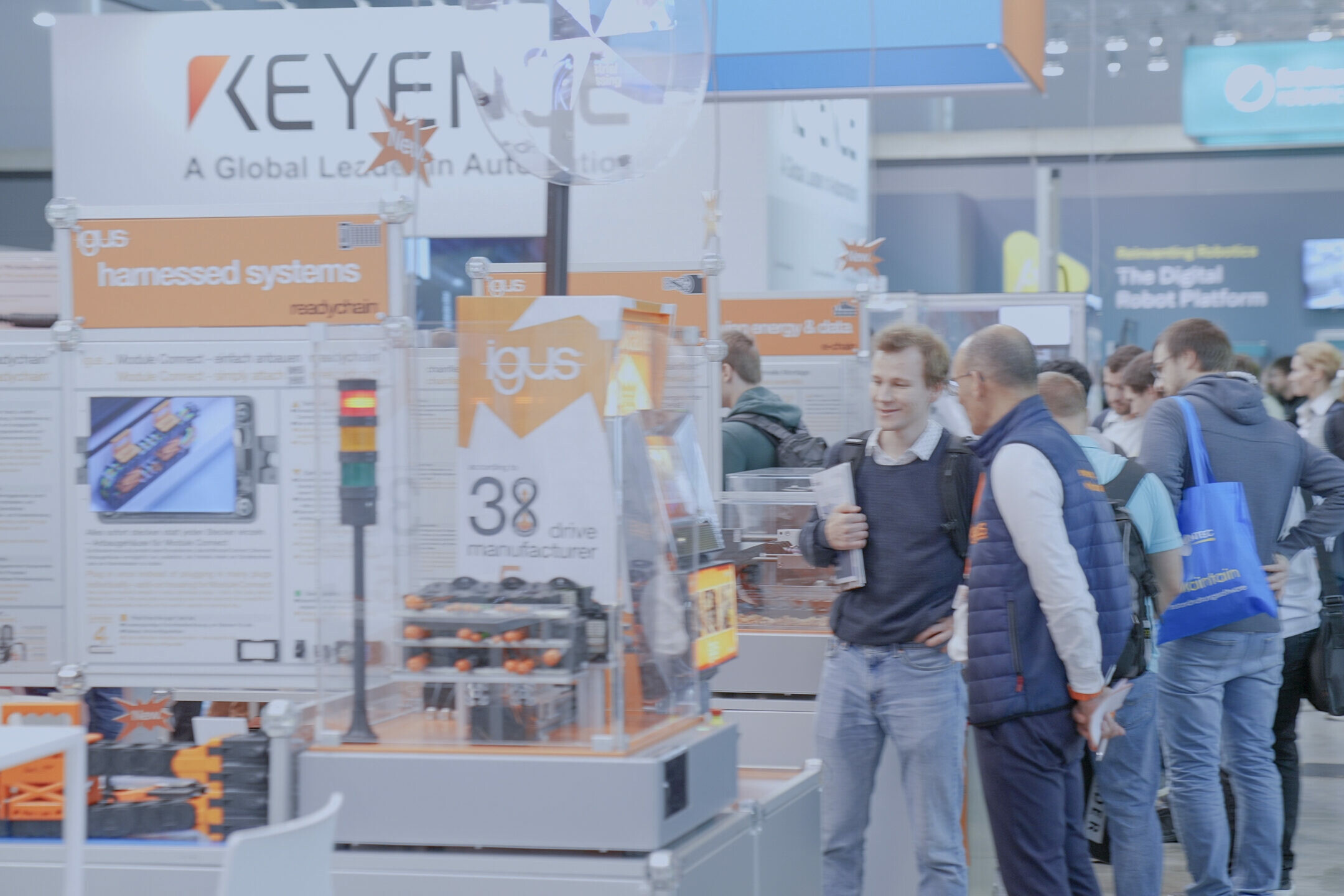 Motek Internationale Fachmesse für Produktions- und Montageautomatisierung Motek 2024 16 scaled uai